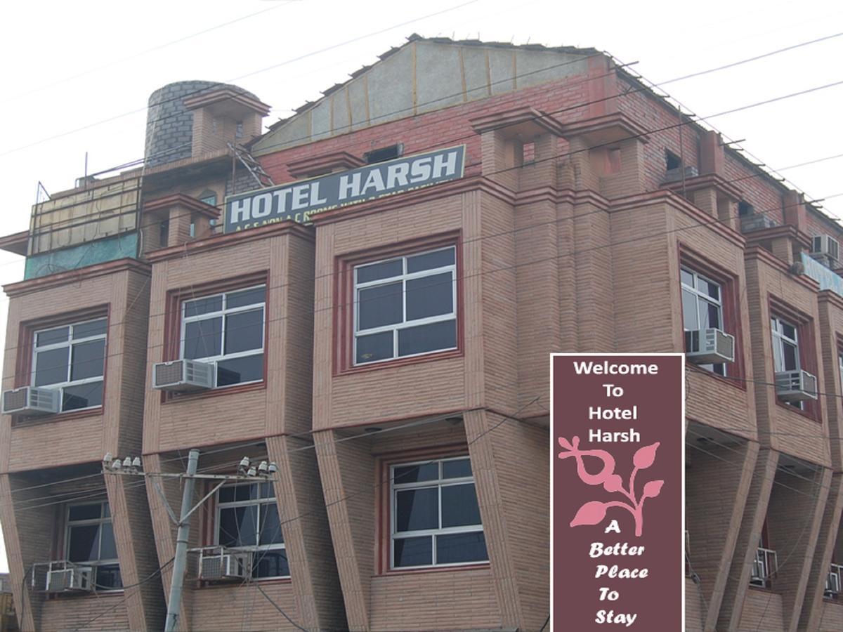 Harsh Hotel Suratgarh Ngoại thất bức ảnh
