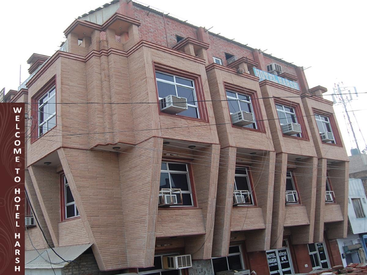 Harsh Hotel Suratgarh Ngoại thất bức ảnh